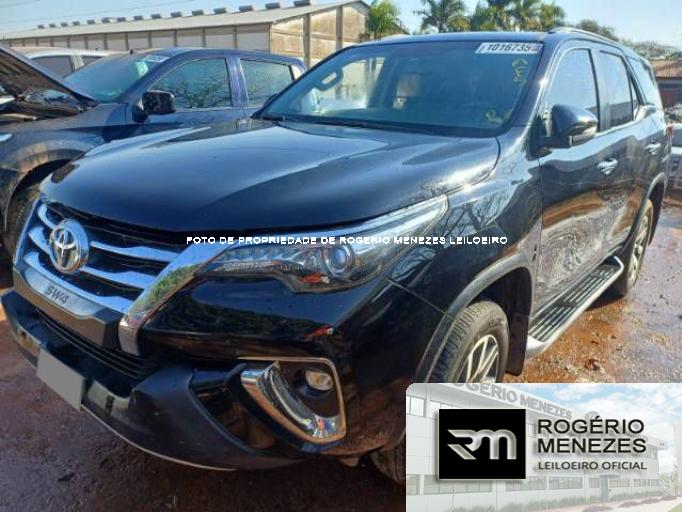 TOYOTA HILUX SW4 18/19