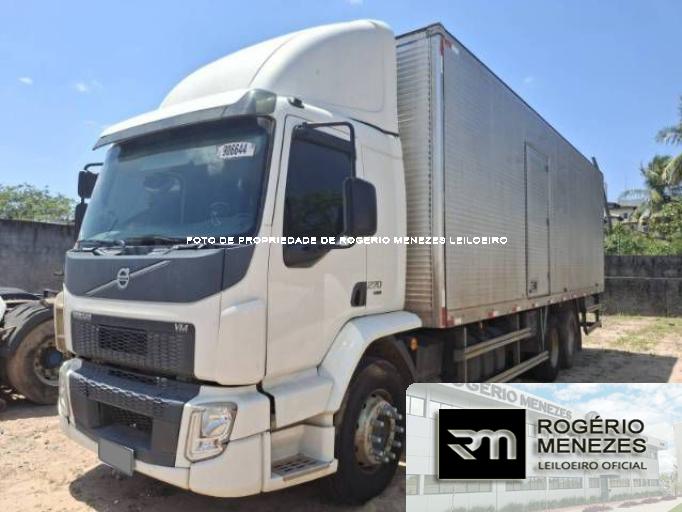 VOLVO VM-270