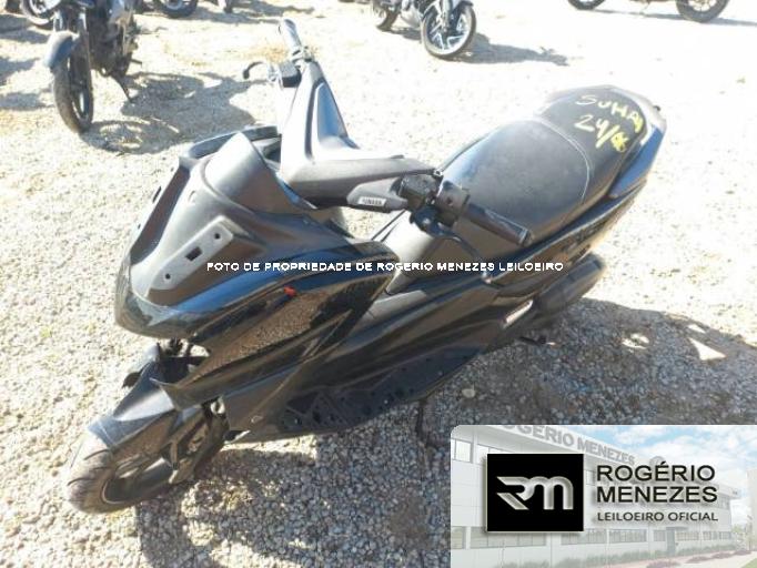 YAMAHA NMAX 17/18
