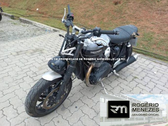 TRIUMPH SPEED TWIN 20/20