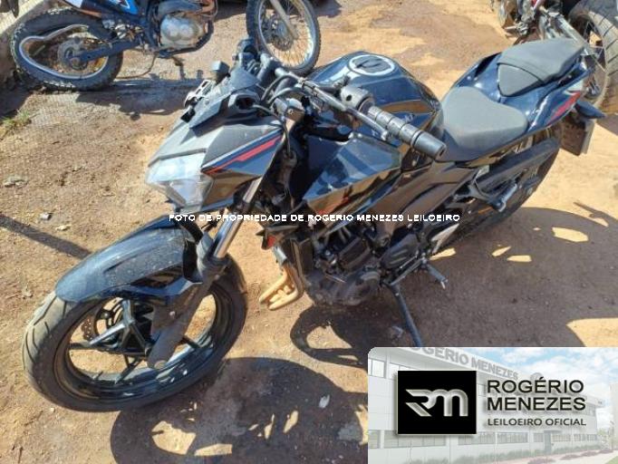KAWASAKI Z400 23/24