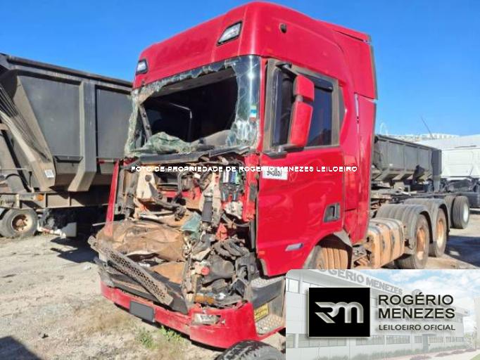 SCANIA R-560 24/24