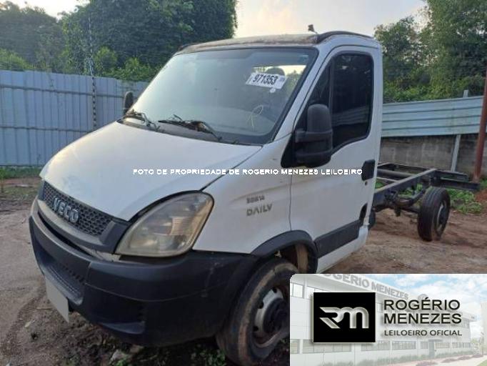 IVECO DAILY CHASSI 15/15