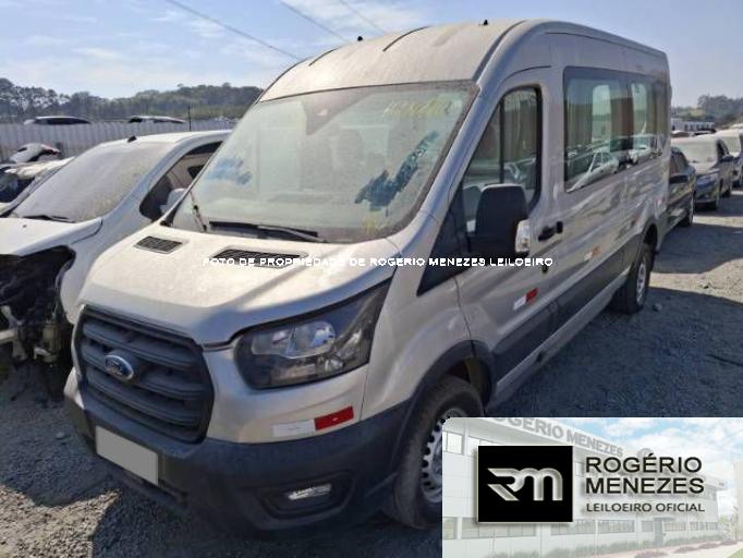 FORD TRANSIT MINIBUS 22/22