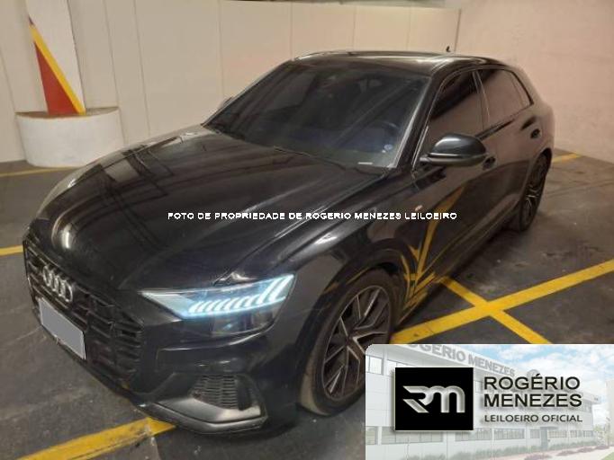 AUDI Q8 22/22