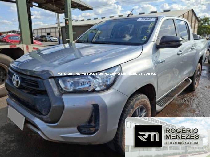 TOYOTA HILUX CD 23/24