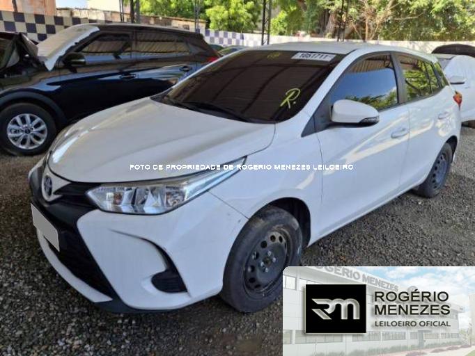 TOYOTA YARIS 22/23 TOYOTA YARIS 22/23