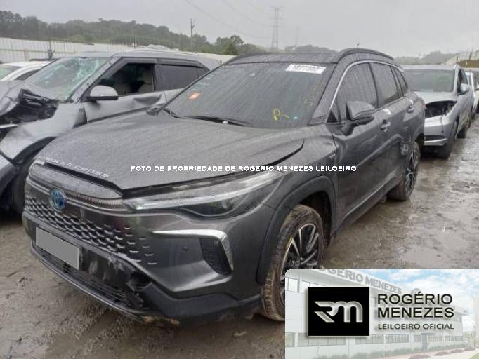 TOYOTA COROLLA CROSS 25/26