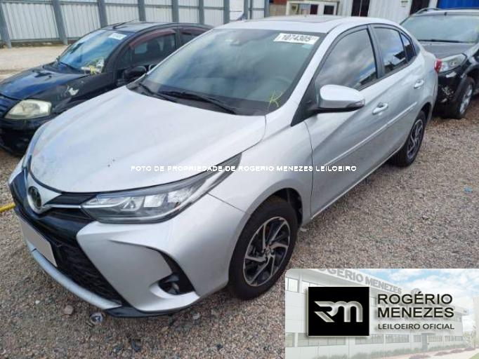 TOYOTA YARIS SEDA 24/25 TOYOTA YARIS SEDA 24/25